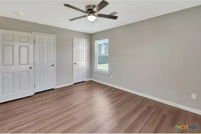 112 Missy Lane, Victoria, TX 77901 - Photo 12