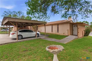 1051 Country Club Dr, Seguin, TX 78155 - Photo 26