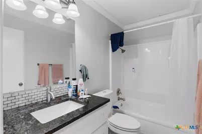 1051 Country Club Drive #21, Seguin, TX 78155 - Photo 18