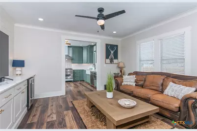 410 N Avenue D, Shiner, TX 77984 - Photo 14