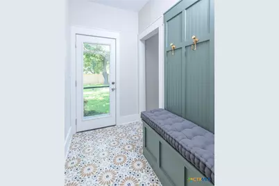 410 N Avenue D, Shiner, TX 77984 - Photo 36