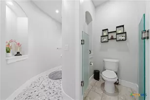 205 Co Rd 2727, Mico, TX 78056 - Photo 48