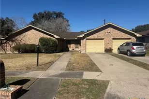 608 King Arthur St, Victoria, TX 77904 - Photo 1