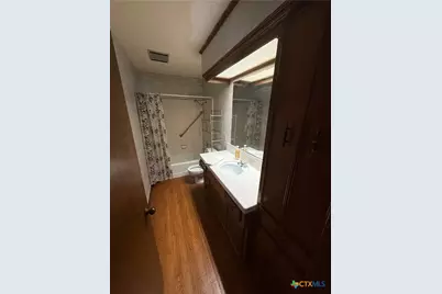 608 King Arthur Street, Victoria, TX 77904 - Photo 6