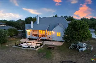 1058 Provence Pl, New Braunfels, TX 78132 - Photo 8