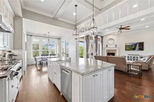 1058 Provence Pl, New Braunfels, TX 78132 - Photo 10