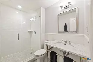 1058 Provence Pl, New Braunfels, TX 78132 - Photo 26