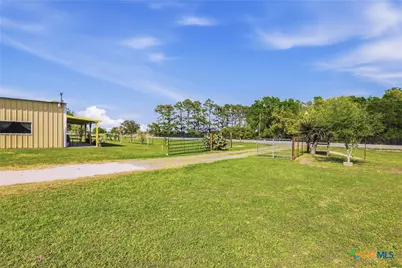 3278 State Highway 172, Ganado, TX 77962 - Photo 10