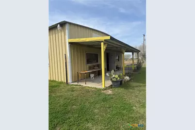 3278 State Highway 172, Ganado, TX 77962 - Photo 2