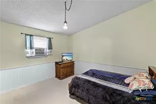 502 E Heard St, Ganado, TX 77962 - Photo 10