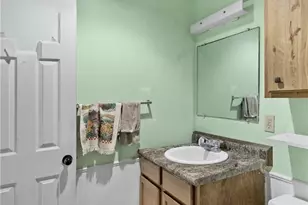 502 E Heard St, Ganado, TX 77962 - Photo 12