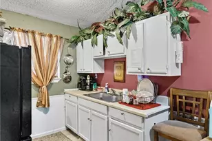 502 E Heard St, Ganado, TX 77962 - Photo 16