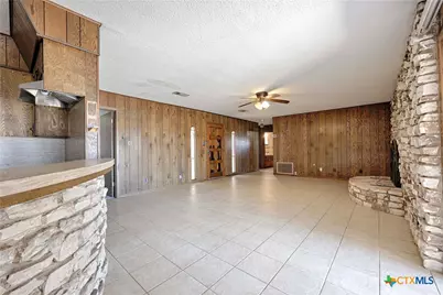 395 State Highway 304, Gonzales, TX 78629 - Photo 4