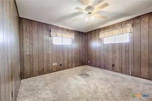 395 State Hwy 304, Gonzales, TX 78629 - Photo 16