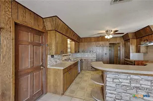 395 State Hwy 304, Gonzales, TX 78629 - Photo 8