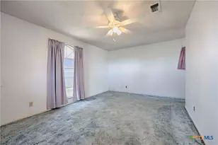 395 State Hwy 304, Gonzales, TX 78629 - Photo 20