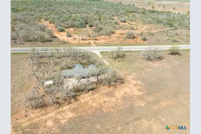 395 State Highway 304, Gonzales, TX 78629 - Photo 32