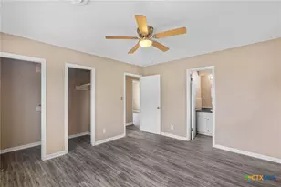 2512 E Airline Rd, Victoria, TX 77901 - Photo 18