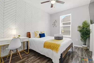 230 Thompson Place, San Antonio, TX 78225 - Photo 22