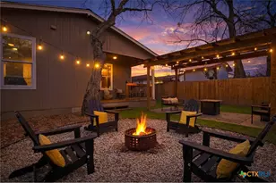 230 Thompson Pl, San Antonio, TX 78225 - Photo 1