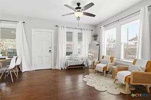 230 Thompson Pl, San Antonio, TX 78225 - Photo 14