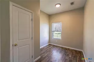 914 S 2nd St, Temple, TX 76504 - Photo 14