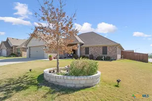 2611 Emerald Dove Dr, Temple, TX 76502 - Photo 2