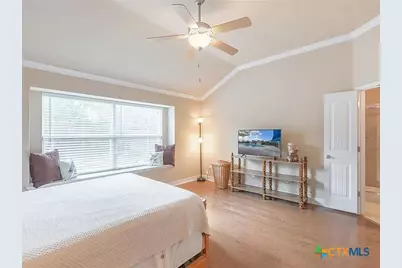 130 Mystic Hollow, Buda, TX 78610 - Photo 6