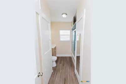 1903 E North Street, Victoria, TX 77901 - Photo 4