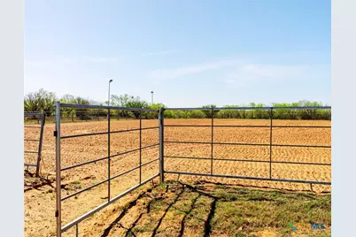 [Address not provided], La Vernia, TX 78121 - Photo 34