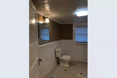 414 W San Antonio Street, San Marcos, TX 78666 - Photo 20