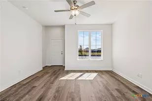 412 Honeydew Wy, Seguin, TX 78155 - Photo 6
