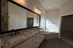 406 Eagle Hts Dr, Salado, TX 76571 - Photo 24