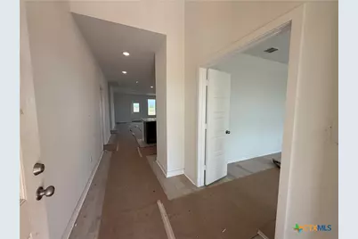 420 Honeydew Way, Seguin, TX 78155 - Photo 6