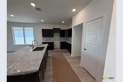 420 Honeydew Way, Seguin, TX 78155 - Photo 8