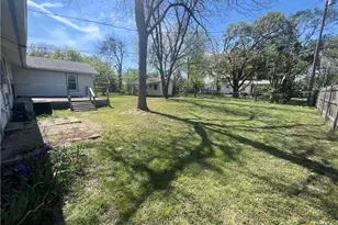 1324 N 60th St, Waco, TX 76710 - Photo 10