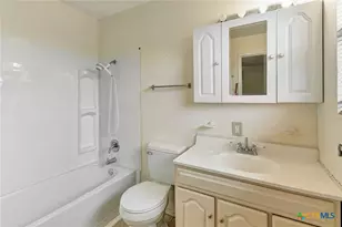 1907 Pleasant Green Dr, Victoria, TX 77901 - Photo 26