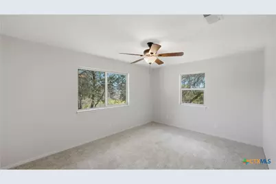 625 Mountain Laurel Drive, New Braunfels, TX 78132 - Photo 18