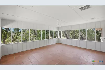 625 Mountain Laurel Drive, New Braunfels, TX 78132 - Photo 22