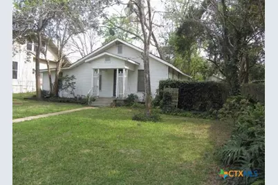 227 W End Street, Goliad, TX 77963 - Photo 2