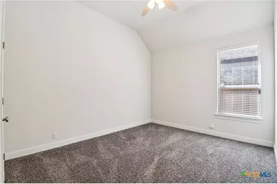 988 Carriage Loop, New Braunfels, TX 78132 - Photo 28