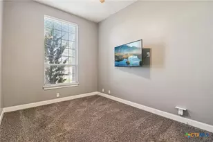 988 Carriage Loop, New Braunfels, TX 78132 - Photo 24