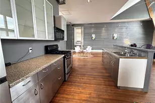 103 W Walnut St, Seguin, TX 78155 - Photo 8