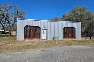 4821 FM467, Seguin, TX 78155 - Photo 4