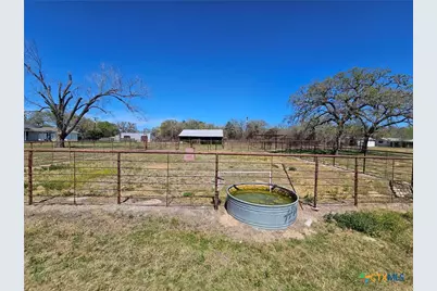 4821 Fm 467, Seguin, TX 78155 - Photo 18