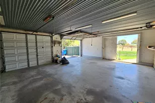 4821 FM467, Seguin, TX 78155 - Photo 44