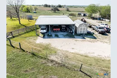 2110 Immenhauser Road, Yoakum, TX 77995 - Photo 28