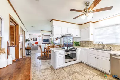 2110 Immenhauser Road, Yoakum, TX 77995 - Photo 10