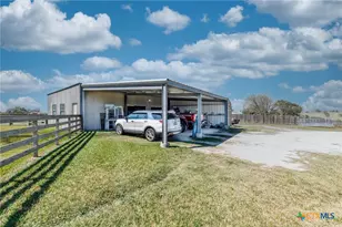 2110 Immenhauser Rd, Yoakum, TX 77995 - Photo 30