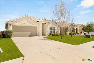 448 Agave Flats Dr, New Braunfels, TX 78130 - Photo 2